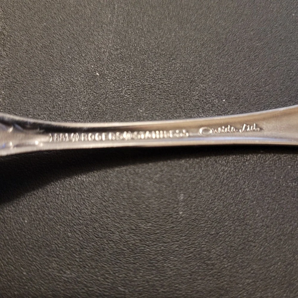 Vtg Lot of 4 Oneida USA‎ TRUE/ARBOR ROSE Stainless 2 Soup & 2 Tea Spoons